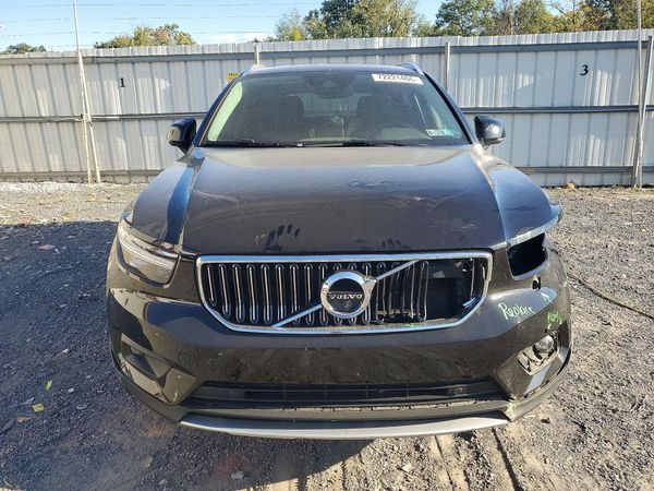 2020 VOLVO XC40 Inscription — DIRF