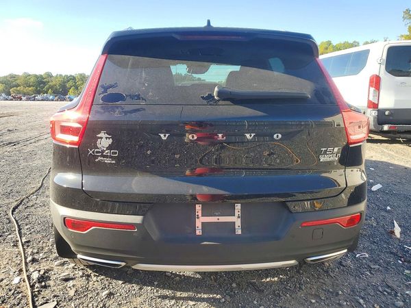 2020 VOLVO XC40 Inscription — DIRR