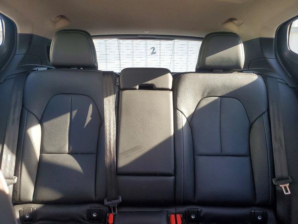 2020 VOLVO XC40 Inscription — SUVN