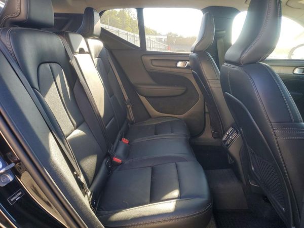 2020 VOLVO XC40 Inscription — PSRS