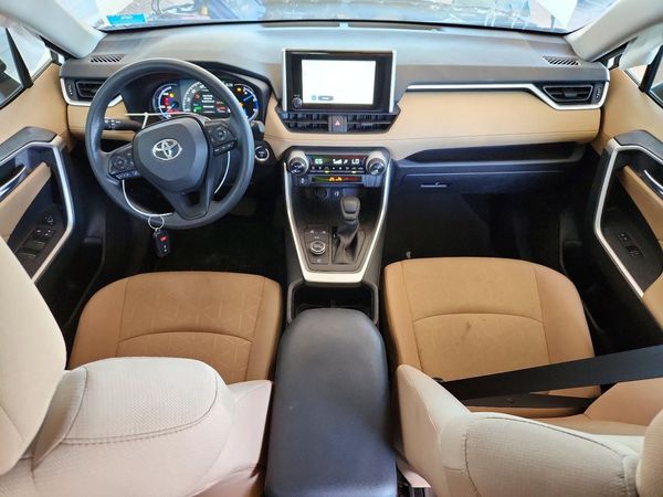 2025 TOYOTA RAV4 XLE — CKPT