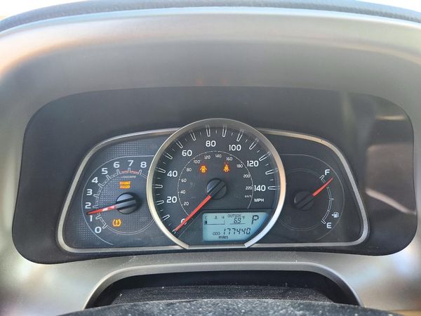 2013 TOYOTA RAV4 Standard — ODOM