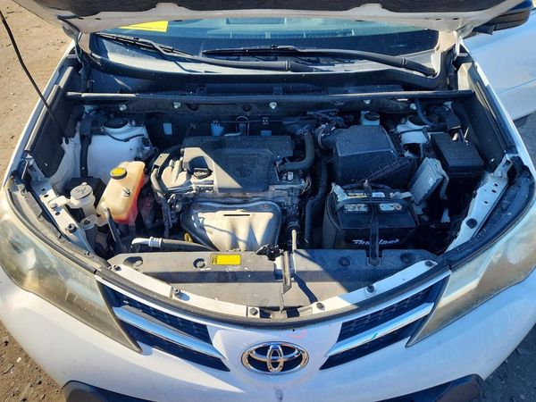2013 TOYOTA RAV4 Standard — Engine bay