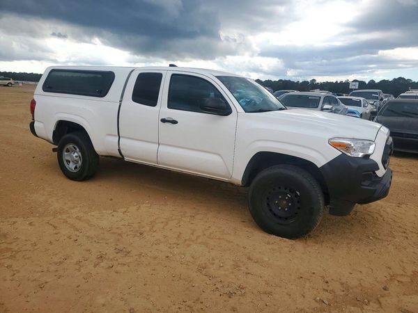 2023 TOYOTA TACOMA SR5 — Passenger 3/4