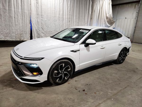 2025 HYUNDAI SONATA SEL — Front 3/4