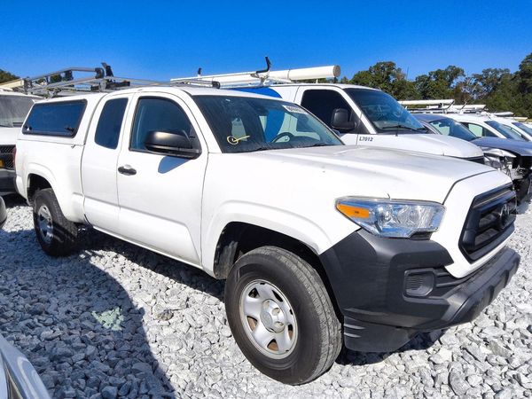 2021 TOYOTA TACOMA SR5 — Passenger 3/4