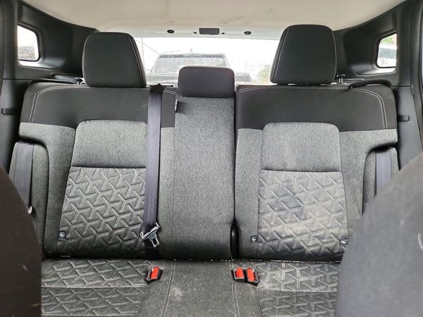 2026 NISSAN KICKS SV — SUVN