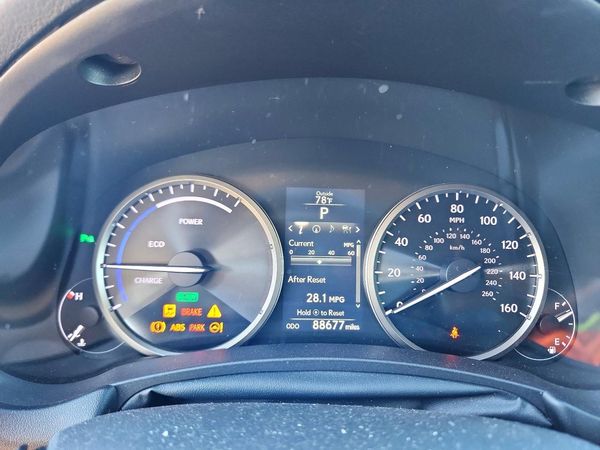 2017 LEXUS NX 300h Luxury — ODOM