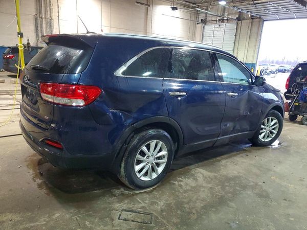 2017 KIA SORENTO L, LX