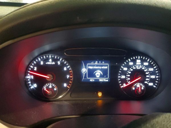 2017 KIA SORENTO L, LX