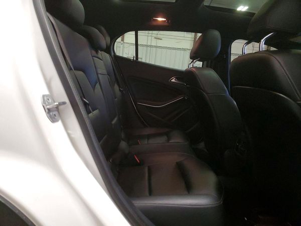2018 MERCEDES-BENZ GLA