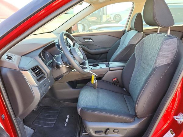 2023 NISSAN ROGUE SV — DENT
