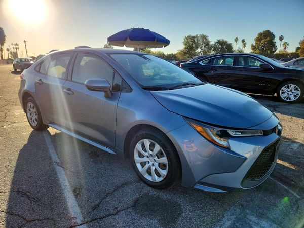 2022 TOYOTA COROLLA LE — Passenger 3/4