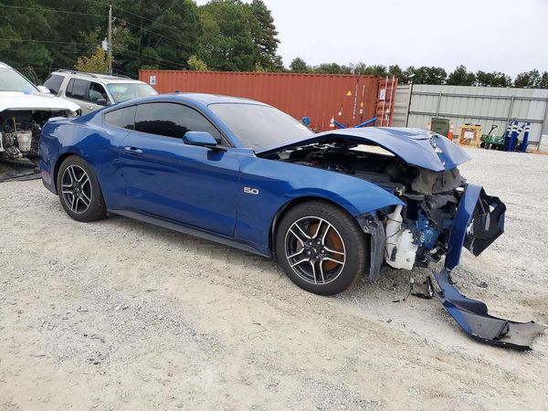 2022 FORD MUSTANG GT Coupe — Passenger 3/4