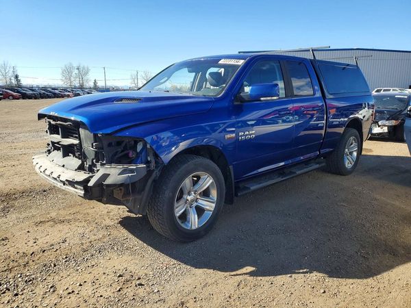 2014 RAM 1500 Sport — Front 3/4