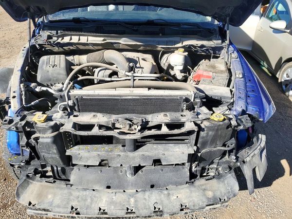 2014 RAM 1500 Sport — Engine bay
