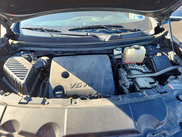 2018 CHEVROLET TRAVERSE LT — Engine bay
