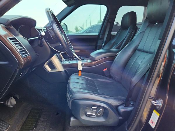 2015 LAND ROVER RANGEROVER HSE — DENT