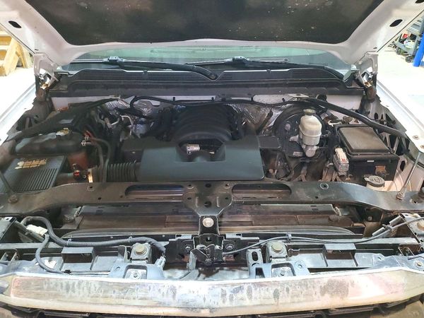 2018 CHEVROLET SILVERADO Work Truck/LS/Fleet/Base — Engine bay