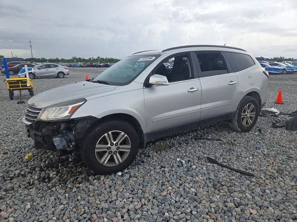 2016 CHEVROLET TRAVERSE 1LT — Front 3/4