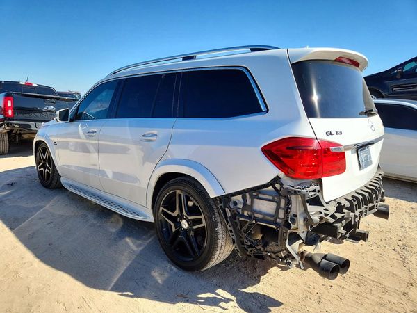 2015 MERCEDES-BENZ GL GL550 4MATIC — DSRA