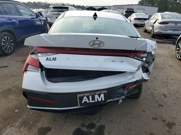 2025 HYUNDAI ELANTRA