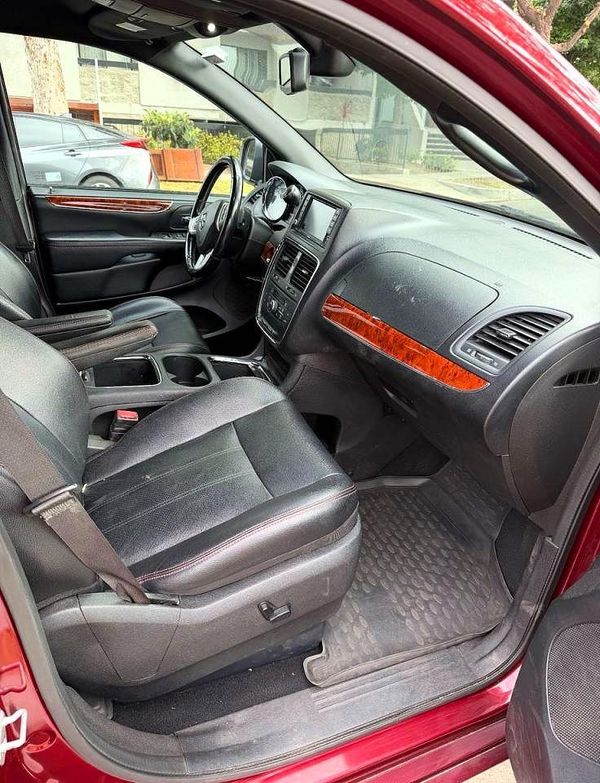 2019 DODGE GRAND CARAVAN GT