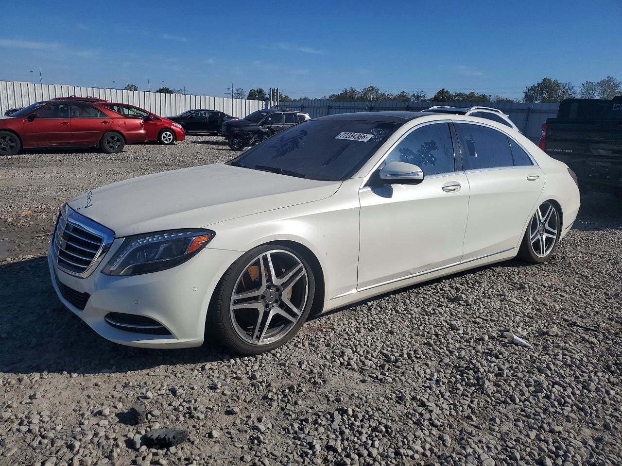 2015 MERCEDES-BENZ S-CLASS S550 — Front 3/4