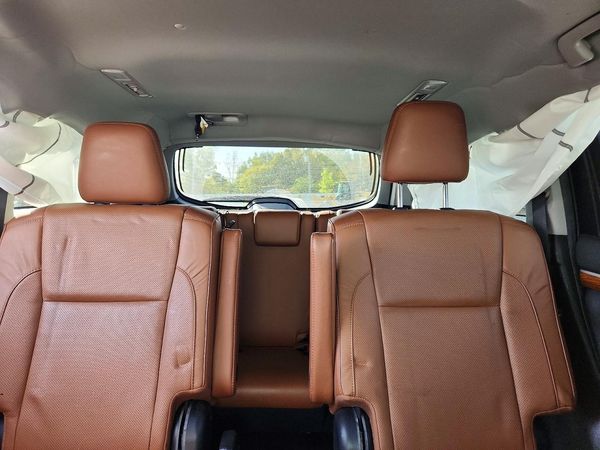 2019 TOYOTA HIGHLANDER Ltd/Ltd Platinum Hybrid — SUVN