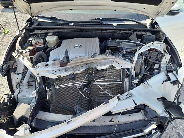 2019 TOYOTA HIGHLANDER Ltd/Ltd Platinum Hybrid — Engine bay