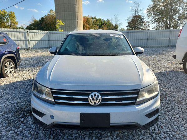 2018 VOLKSWAGEN TIGUAN SE, 4Motion SEL — DIRF