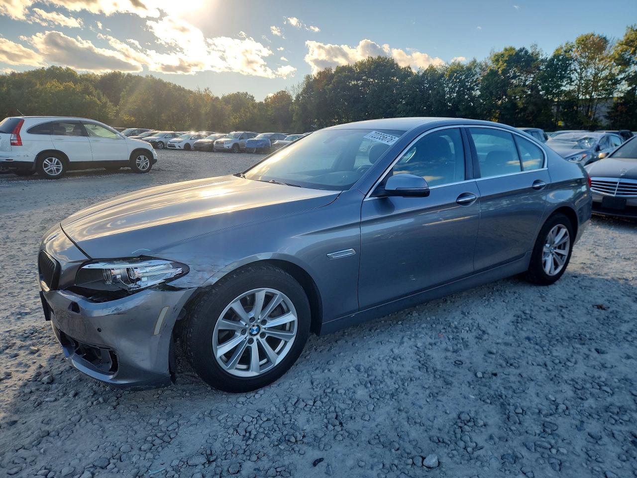 2014 BMW 528 xDrive — Front 3/4