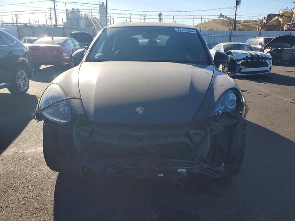 2013 PORSCHE CAYENNE GTS — DIRF