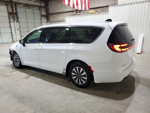 2024 CHRYSLER PACIFICA Select — DSRA