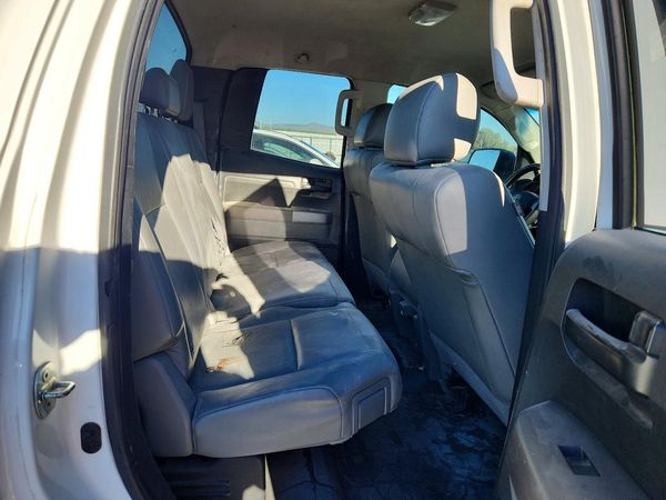 2012 TOYOTA TUNDRA SR5 — PSRS
