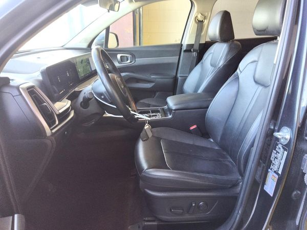 2024 KIA SORENTO S — DENT