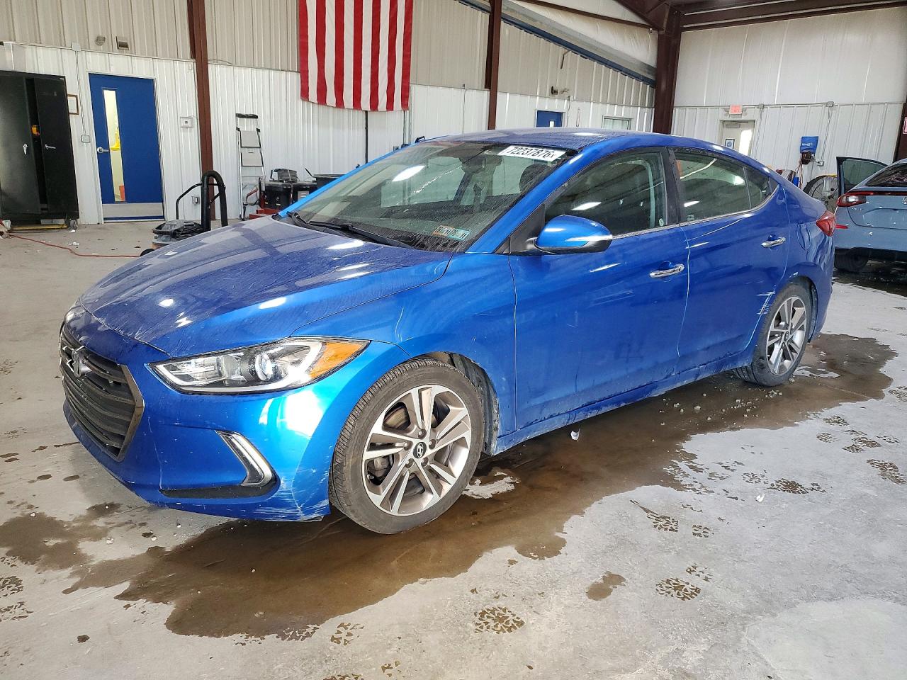 2017 HYUNDAI ELANTRA — Front 3/4
