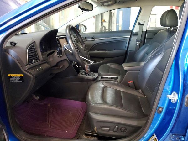2017 HYUNDAI ELANTRA — DENT