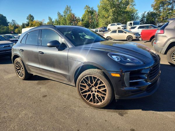 2019 PORSCHE MACAN S — Passenger 3/4