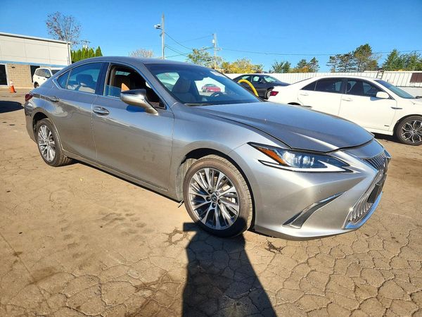 2020 LEXUS ES 350 Premium — Passenger 3/4