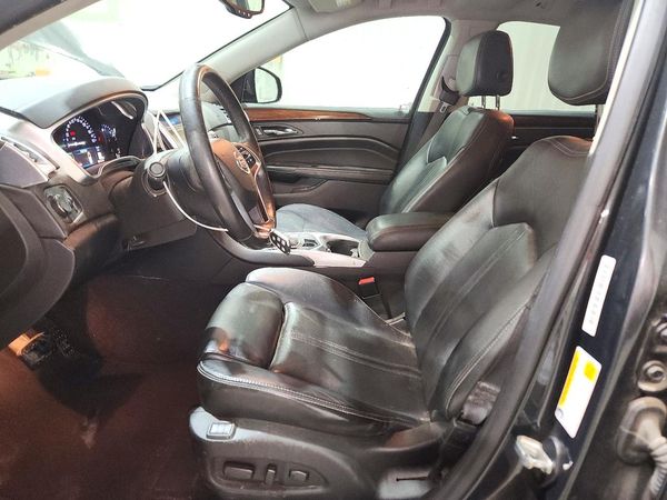 2015 CADILLAC SRX Luxury — DENT