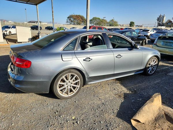 2014 AUDI A4 quattro Premium Plus — PSRA