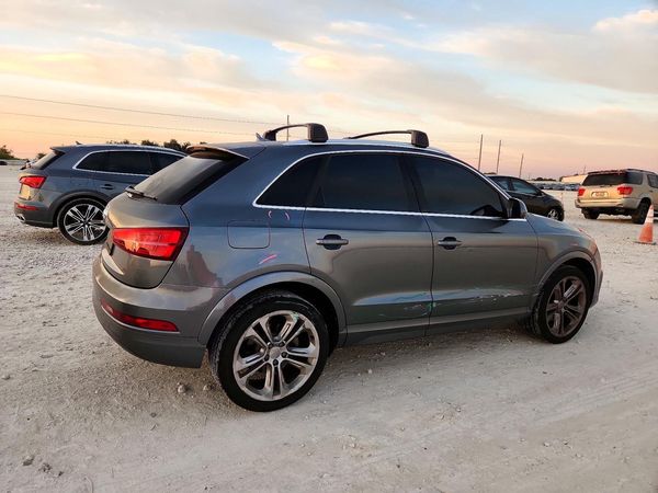 2017 AUDI Q3 Premium Plus — PSRA