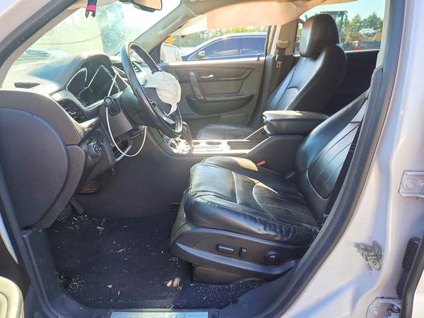 2016 CHEVROLET TRAVERSE LTZ — DENT