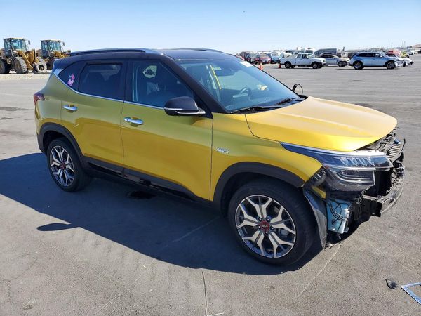 2022 KIA SELTOS SX, SX Sunroof Pkg — Passenger 3/4