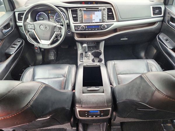 2018 TOYOTA HIGHLANDER SE/XLE — CKPT