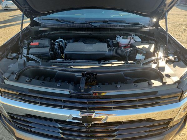 2026 CHEVROLET TAHOE LS — Engine bay
