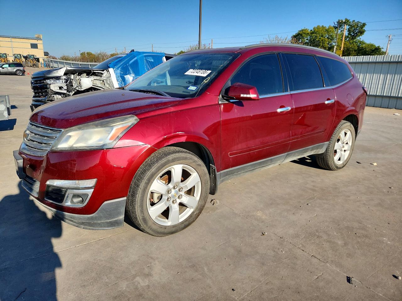 2016 CHEVROLET TRAVERSE 1LT — Front 3/4