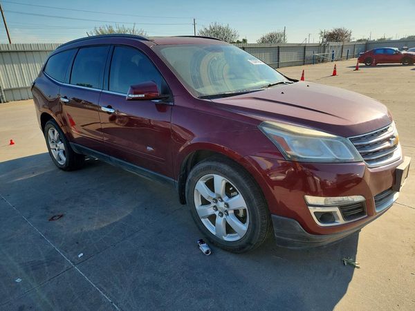 2016 CHEVROLET TRAVERSE 1LT — Passenger 3/4