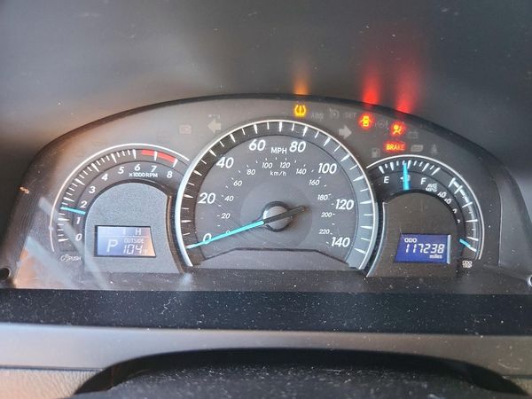 2014 TOYOTA CAMRY — ODOM